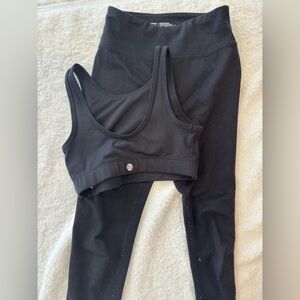 Zella Girl Black Activewear Top with leggings 7/8